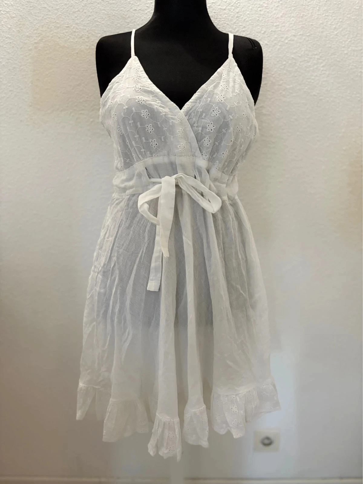🤍 Robe blanche bohème en broderie anglaise 100% coton – Taille XL 🤍
